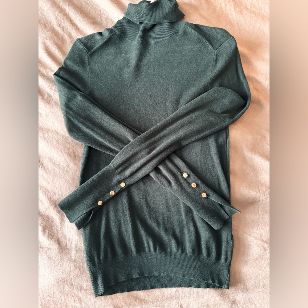 Zara Forest green turtleneck M